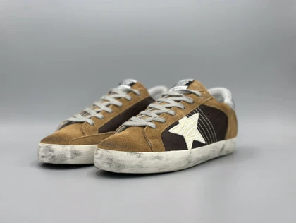 کتانی گلدن گوس ال تی دی جیر قهوه ای کرم گلبهی/Golden Goose Limited Edition