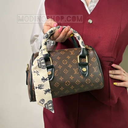 کیف صندوقی زنانه طرح برند کد 2095
