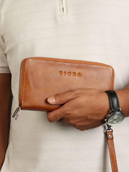 کیف دستی مردانه بیورا مدل pa02