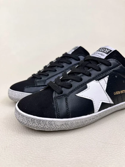 کتانی ونس زنانه گولدن گوس اس استار GOLDEN GOOSE SSTAR کد 1 1661