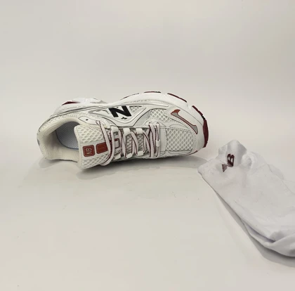 کتانی ورزشی نیوبالانس 1064 سفید قرمز