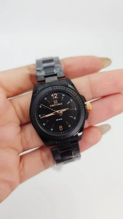 ساعت مچی زنانه نیوی فورس Naviforce با موتور کوارتز ژاپن