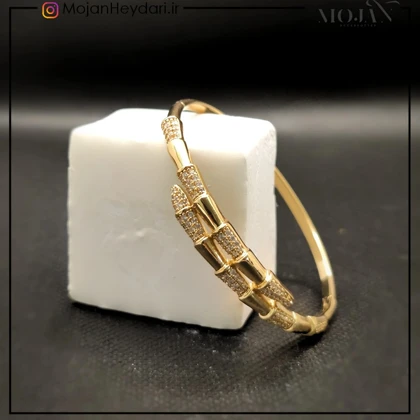 بنگل ژوپینگ زنانه طرح طلا کدbs3083