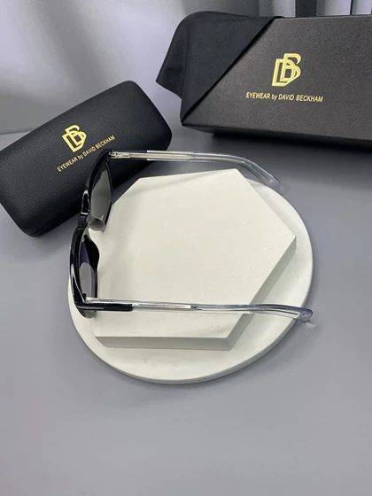 عینک آفتابی مردانه دیوید بکهام مدل OLD7071 فریم کائوچو استات و عدسی پلاریزه UV400