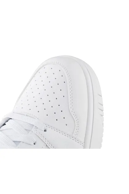 کفش اسپرت کتانی زنانه-مردانه سفید کم رنگ ریباند 38198401