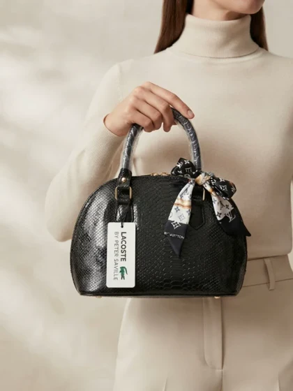 کیف پوست ماری پلنگی مشکی LOUIS VUITTON ترند مد