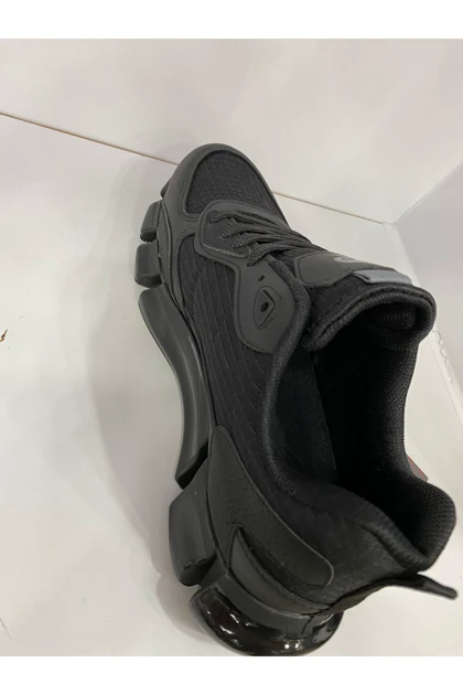 کتانی مردانه اورجینال pierre-cardin pierre-cardin