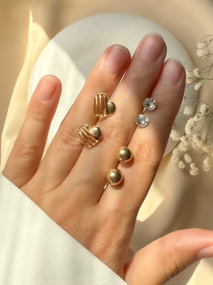 گوشواره پکی پیچ و برگ