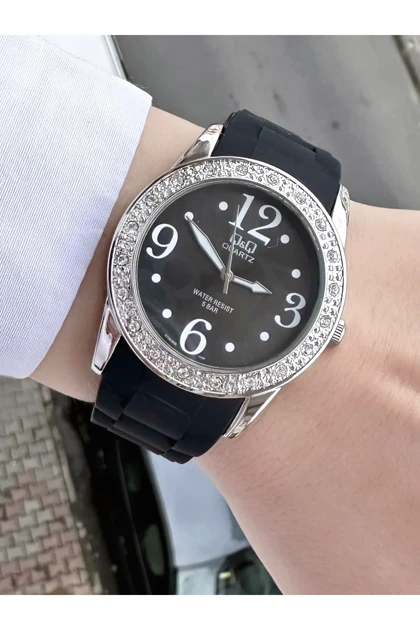 ساعت زنانه qandq