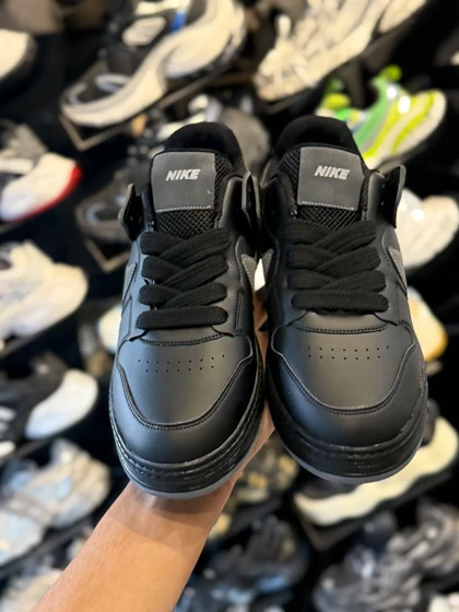 کتانی مردانه نایک اس بی