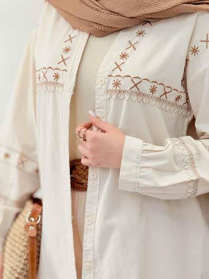 شومیز گلدوزی آدلیا