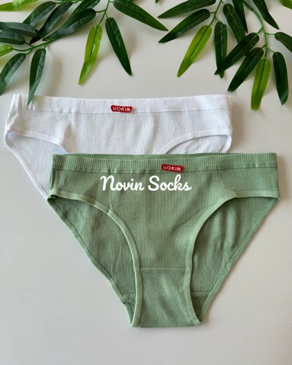 شورت کبریتی استیکر قرمز (سایز 34)