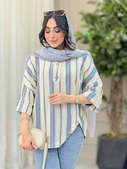 شومیز راه راه پایین هلال چهاردکمه