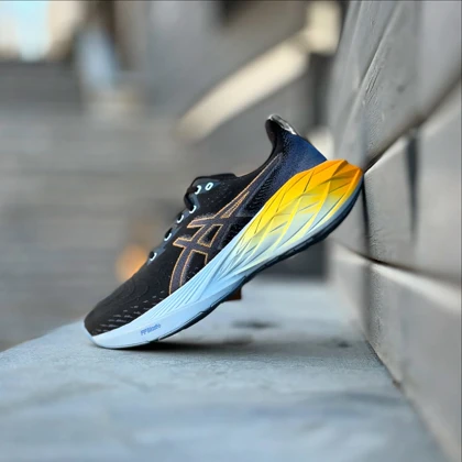کتانی ساق کوتاه Asics