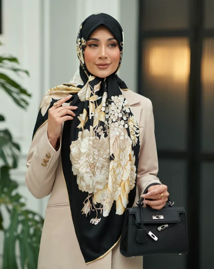 روسری ابریشم ژاکارد قواره 140 30208