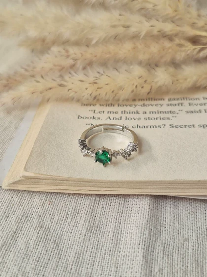 انگشتر جواهری فری سایز دایره سبز