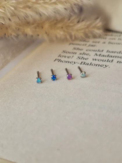 پیرسینگ بینی اوپال