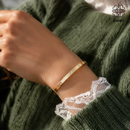 بنگل کارتیر نگین‌دار طلایی کد 509428025-38