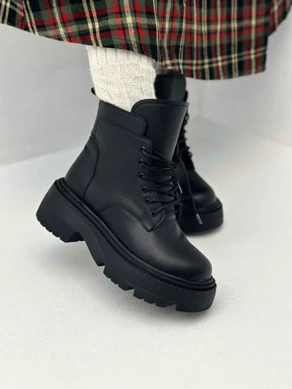 نیم بوت لژ 5 سانت