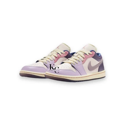 کتانی نایک ایرجردن 1 لو بنفش پاستیلی Nike air jordan 1 low pastel pruple