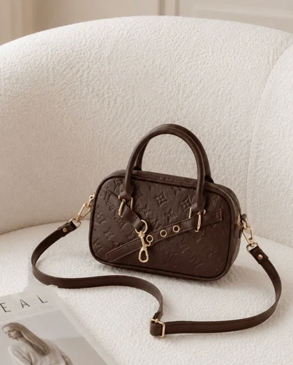 کیف زنانه ویونا