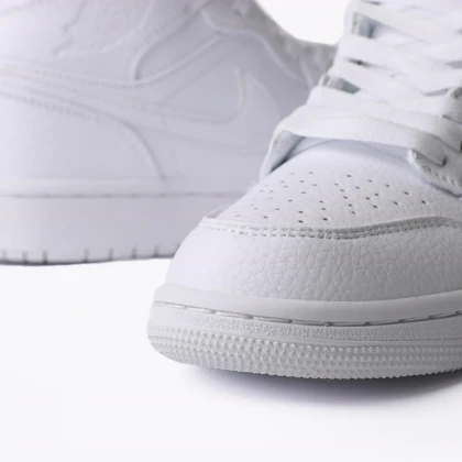 کتانی مستر مدل NIKE air jordan سفید کد 0001