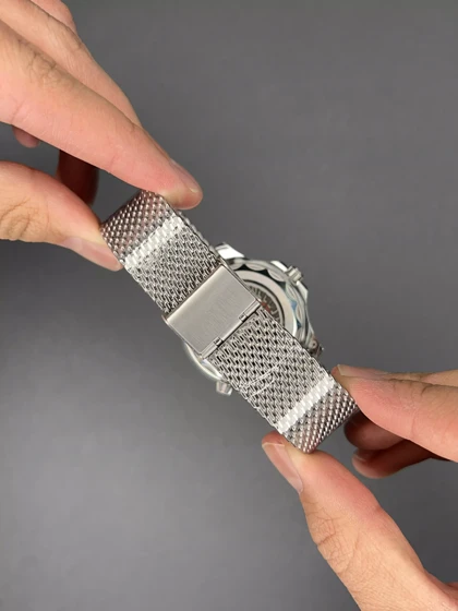 ساعت مچی امگا جیمز باند 007 حصیری صفحه طوسی Omega Seamaster