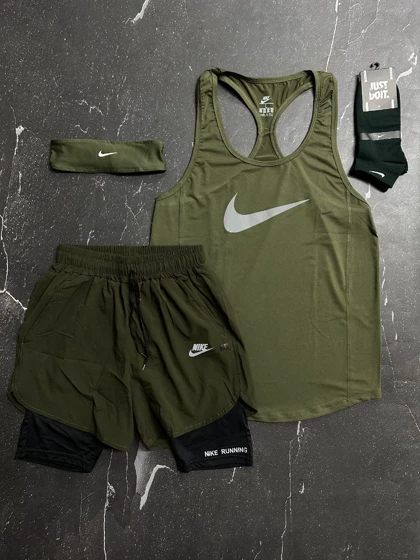 پکیج کد E920 شامل رکابی + شلوارک کشاله دار + جوراب ساق‌دار + هدبند با تم سبز یشمی😉