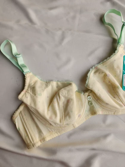 سوتین ابرنازک نخی فنردار کد: 1214