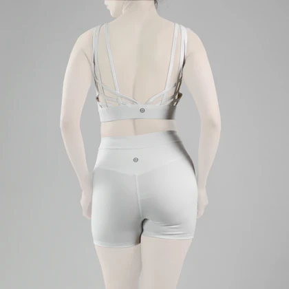 ست نیم‌تنه و کشاله بند ورزشی زنانه لولولمون مدل 5665 سفید