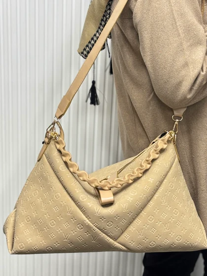 کیف زنانه مخملی