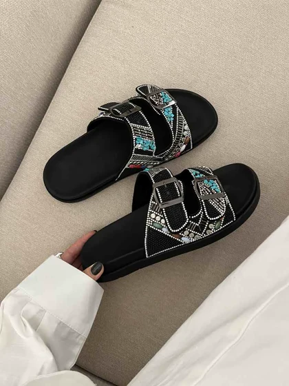 صندل نگین‌دار