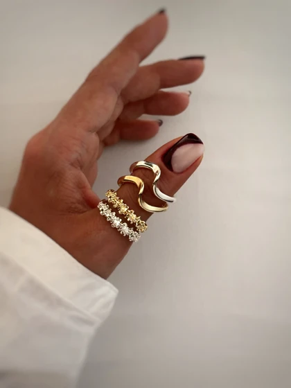 انگشترهای موج و خاویاری