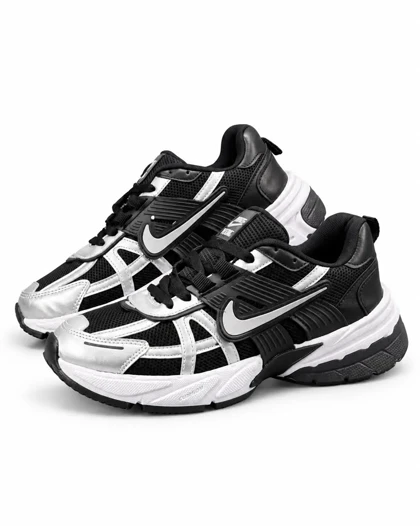 کفش کتانی مردانه نایکیv2k رنگ مشکی نقره ای 2 Nike V2k