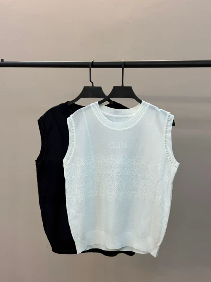 تاپ واداتی مجلسی نگین‌دار