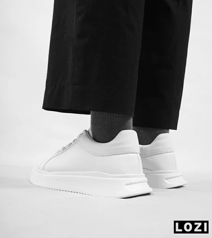 کفش کتانی مردانه سفید PULL & BEAR