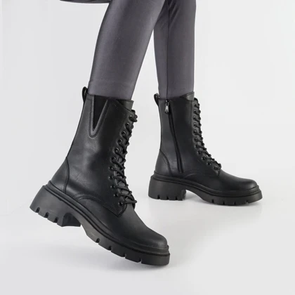 بوت و نیم بوت زنانه و دخترانه مدل بندی بغل زیپ برشکا BERESHKA رنگ مشکی کد A530