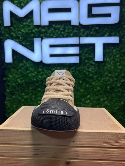 کتانی Charlie کرم