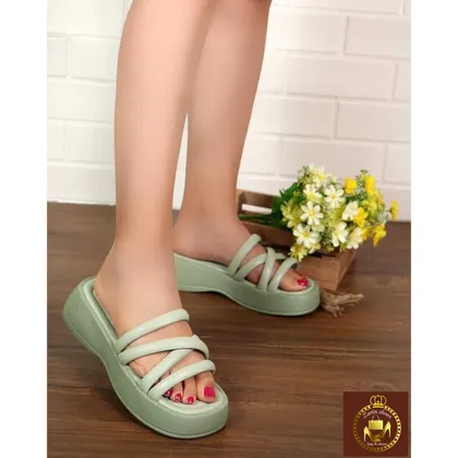 دمپایی روفرشی لژدار زنانه F200