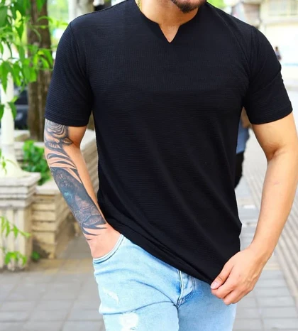 تیشرت مشکی یقه کوبایی پارچه بیسکوییتی فول کش