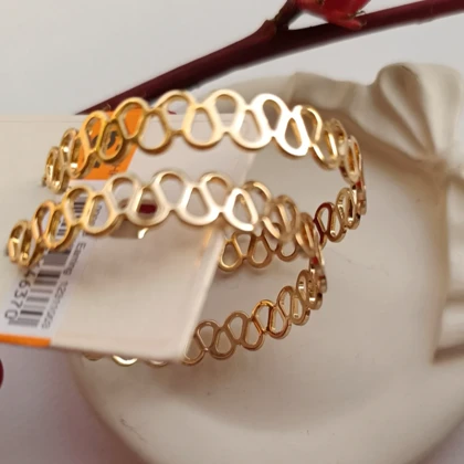 گوشواره بزرگ طلایی