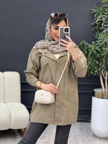 مانتو برش هلالی آستین ریش