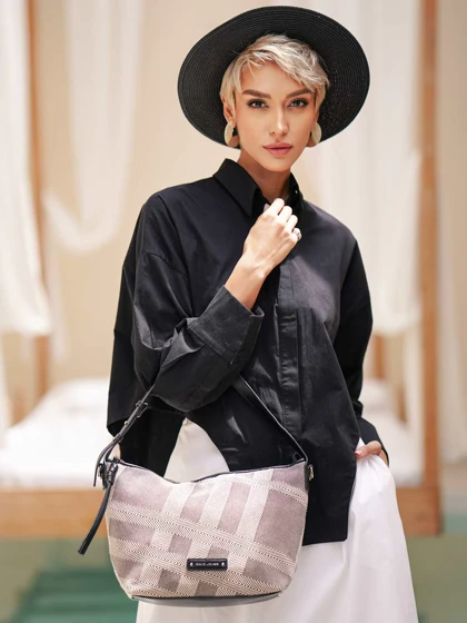 کیف دوشی زنانه دیوید جونز مدل A6734-1A