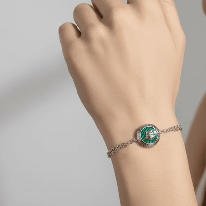 دستبند زنانه مدل ورساچه