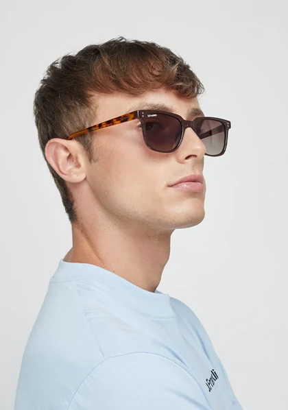 عینک آفتابی دی فرانکلین مدل D.franklin Ultra Light SQ Low Brown / Grad Brown