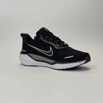 کفش ورزشی نایک پگاسوس 41 مشکی سفید