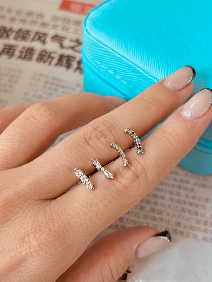 پیرسینگ جواهری گوش