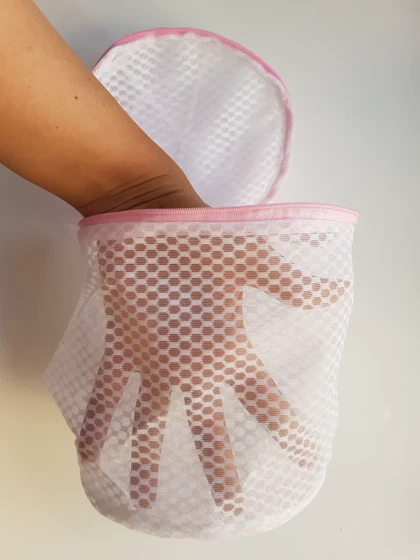 سبد شست و شوی لباس زیر و جوراب کد: 8900