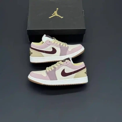 کفش نایک ایر جردن وان پالو روسا Nike Air Jordan 1 Palmo Rosa