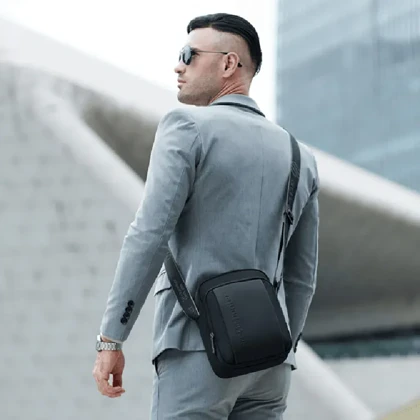 کیف شولدر بگ اورجینال آرکتیک هانتر مدل ARCTIC HUNTER - ARH00542